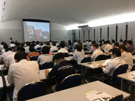講演の様子1